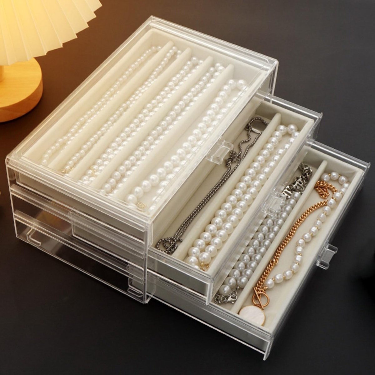 Sieradenopbergdoos voor kettingen, acryl organizer met fluwelen lade, stofdichte displaycase voor vrouwen en meisjes (beige, 3 lades)