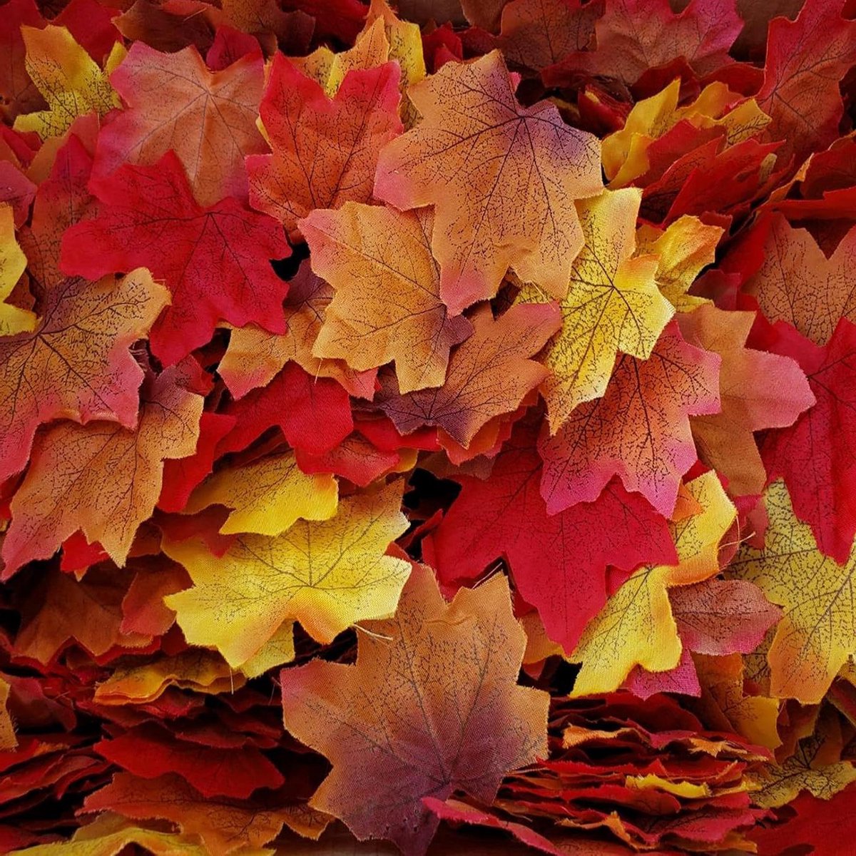 400 Pcs Artificial Autumn Maple Leaves Autumn Colored Maple Leaf, For Art Scrapbooking Wed
