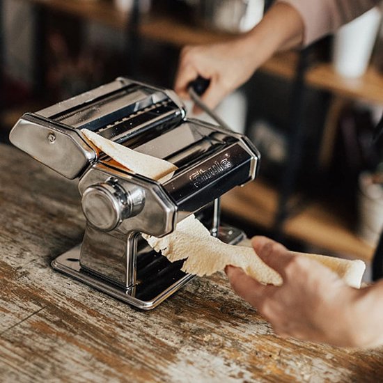 Pastamaker - Deegroller - Verse Pasta Maken - Verstelbare Dikte - 150mm Breed - Zilver van Pastamaker — afbeelding 2