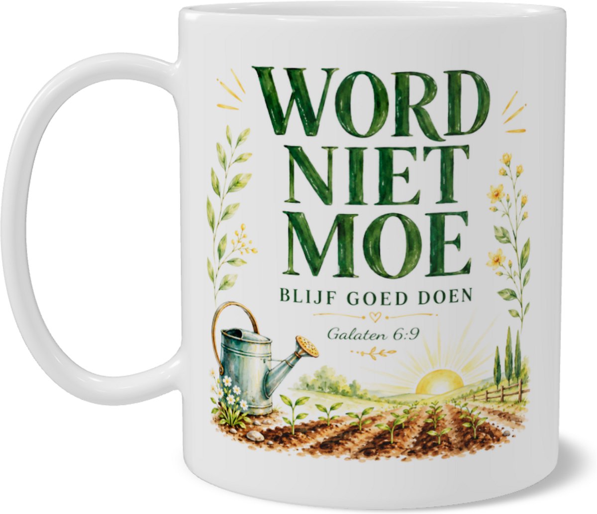Koffiemok met Bijbeltekst Galaten 6:9 Word Niet Moe Blijf Goed Doen - Christelijke Mok met Aquarel Tuin en Gieter - Dubbelzijdig Bedrukt - Koffiebeker Cadeau