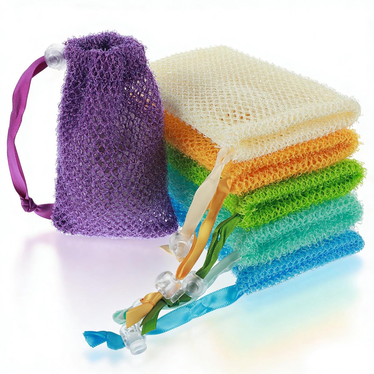 Dailygoods- Zeepzakjes set van 6 - Natuurlijk sisal - Zachte peeling - Rijk schuim - Afmetingen 14 × 9 cm - Kleuren: eigeel/crèmewit/geelgroen/turquoise/hemelsblauw/paarse. - Zeepnet
