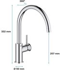 Zilverkleurige keukenkraan met gebogen uitloop, hoogte 332 mm, uitlooplengte 207 mm, diameter 50 mm.