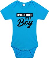 Spoiler alert boy gender reveal cadeau tekst baby rompertje blauw jongens - Kraamcadeau - Babykleding 56 (1-2 maanden)