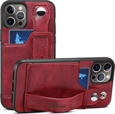 TPU + PU lederen schokbestendige beschermhoes met kaartsleuven en draagriem voor iPhone 13 Pro Max (rood)