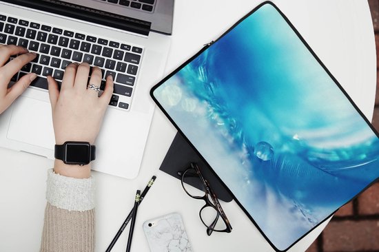 Etui pour ordinateur portable 13 pouces 34x24 cm - Structure ou fond Ressorts - Etui pour Macbook & Laptop Fond Ressorts avec rosée - Etui pour ordinateur portable avec photo