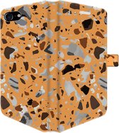 Apple iPhone 7 Telefoonhoesje - Portemonneehoesje  - Met pasjeshouder - Met Marmerprint - Terrazzo - Oranje