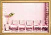 JUNIQE - Poster in houten lijst Wait and Sit by @OeyYimYim -40x60