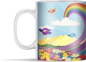 Mok - een regenboog over een bloemenveld - 350 ml - Beker