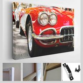 Onlinecanvas - Schilderij - Koplampen Een Rode Vintage Auto. Tentoonstelling Art Horizontaal - Multicolor - 40 X 30 Cm