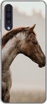 Geschikt voor Samsung Galaxy A50 hoesje - Paard - Mist - Natuur - Siliconen Telefoonhoesje