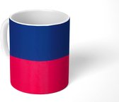 Mok - De vlag van Haïti op een blauwe achtergrond - 350 ML - Beker