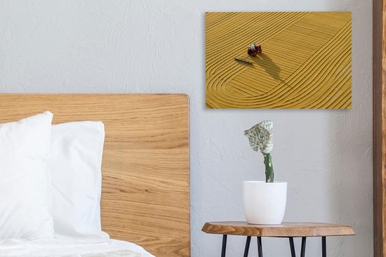 Tracteur dessine des lignes sur son terrain 30x20 cm - petit - Tirage photo sur toile (Décoration murale salon / chambre)