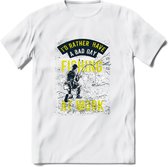 A bad Day Fishing - Vissen T-Shirt | Lime | Grappig Verjaardag Vis Hobby Cadeau Shirt | Dames - Heren - Unisex | Tshirt Hengelsport Kleding Kado - Wit - XXL