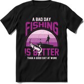 A Bad Day Fishing - Vissen T-Shirt | Roze | Grappig Verjaardag Vis Hobby Cadeau Shirt | Dames - Heren - Unisex | Tshirt Hengelsport Kleding Kado - Zwart - XXL
