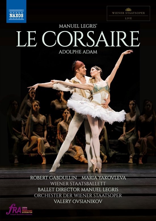 Dvd-hoes voor Le Corsaire met een ballerina in witte tutu en danser in piratenkostuum in een pose.