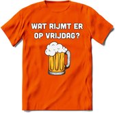 Wat Rijmt Er Op Vrijdag? T-Shirt | Bier Kleding | Feest | Drank | Grappig Verjaardag Cadeau | - Oranje - 3XL