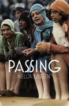 Macmillan Collector's Library 254 - Passing