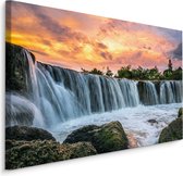 Schilderij - Waterval in Indonesië bij zonsondergang, premium print