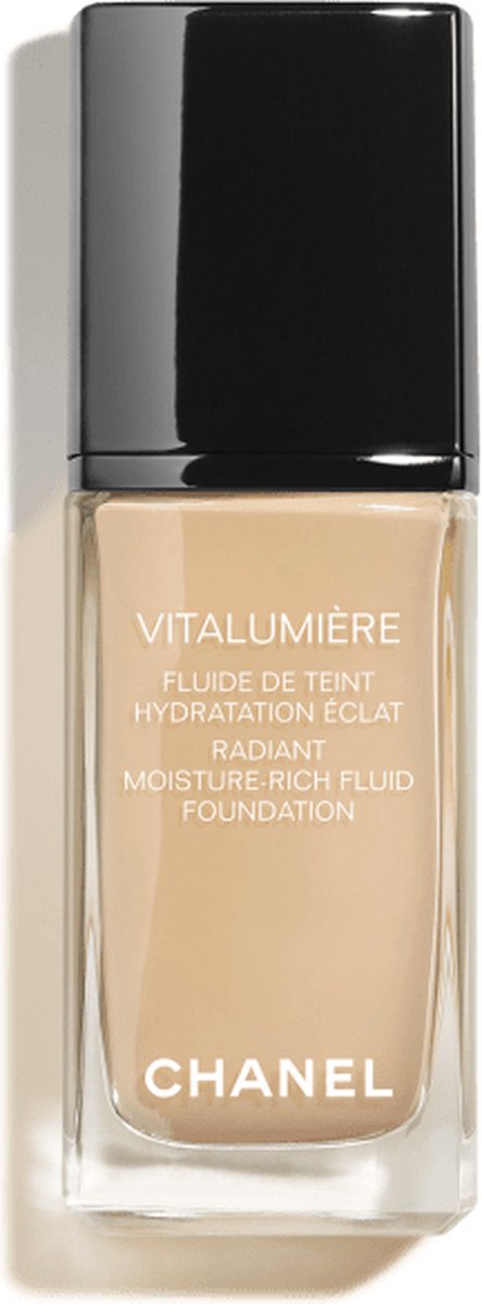 Foundation Chanel Vitalumière 40-beige (30 ml) |