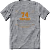 74 Jaar Legend T-Shirt | Goud - Zilver | Grappig Verjaardag Cadeau | Dames - Heren | - Donker Grijs - Gemaleerd - XL