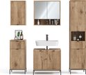 Set van houten badkamermeubels met verticale ribbels.