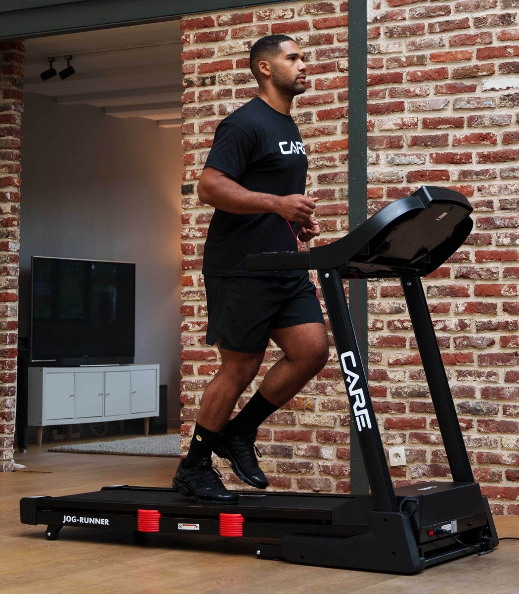 CARE JOG RUNNER - Connected en opvouwbare loopband - Maximale snelheid 18 km/u - 25 programma’s - Gemotoriseerde helling tot max. 9% - Voor thuisgebruik thumbnail 6