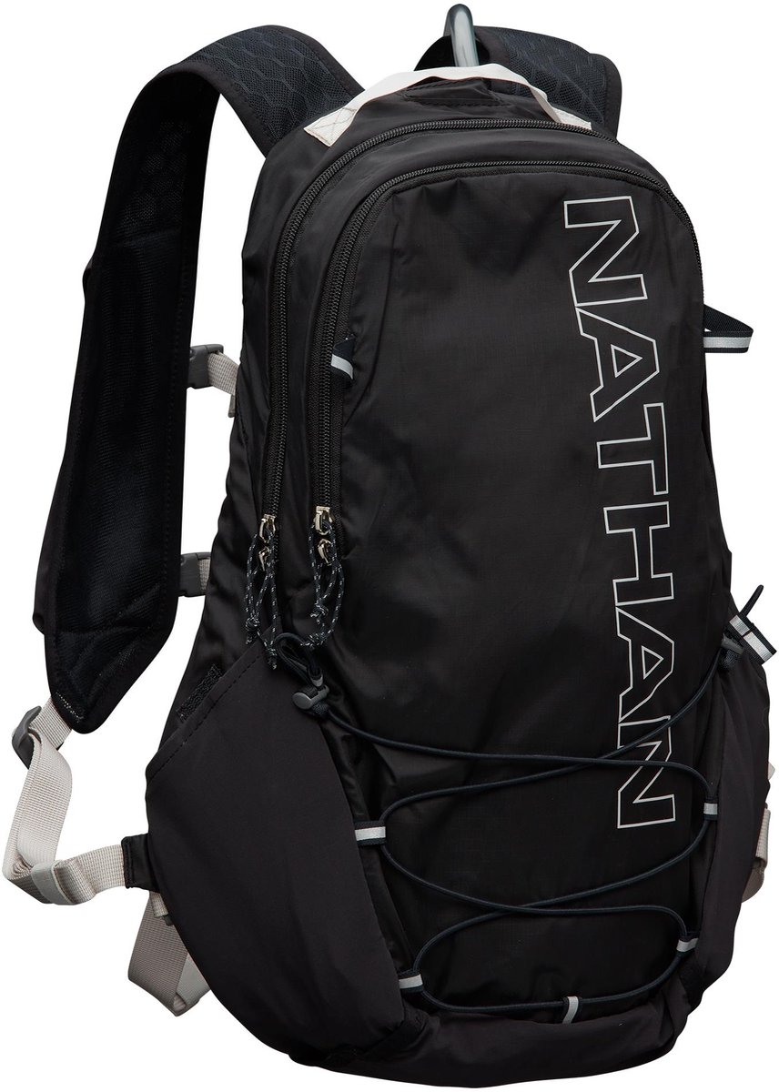 Nathan Crossover Pack 15L Black/Vapor Grey OSFM