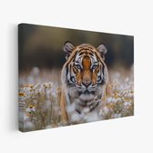 FineArtia - Majestueuze tijger tussen bloemen - Canvas Schilderij - 90 x 60 cm - Woonkamer Decoratie - Bruin - Slaapkamer Schilderij - Wanddecoratie
