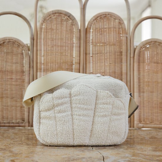 Elodie Crossbody Bag - Luiertas - White Bouclé van Elodie — afbeelding 4