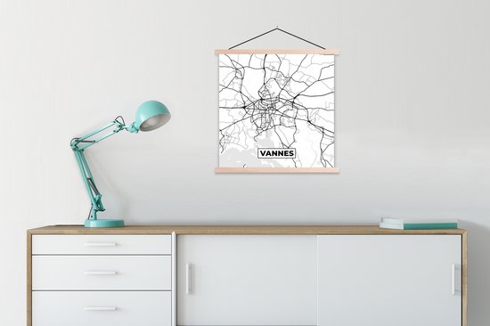 Porte-affiche avec affiche - Affiche scolaire - Plan de la ville - Carte - Carte - France - Vannes - Zwart et blanc - 90x90 cm - Lattes vierges