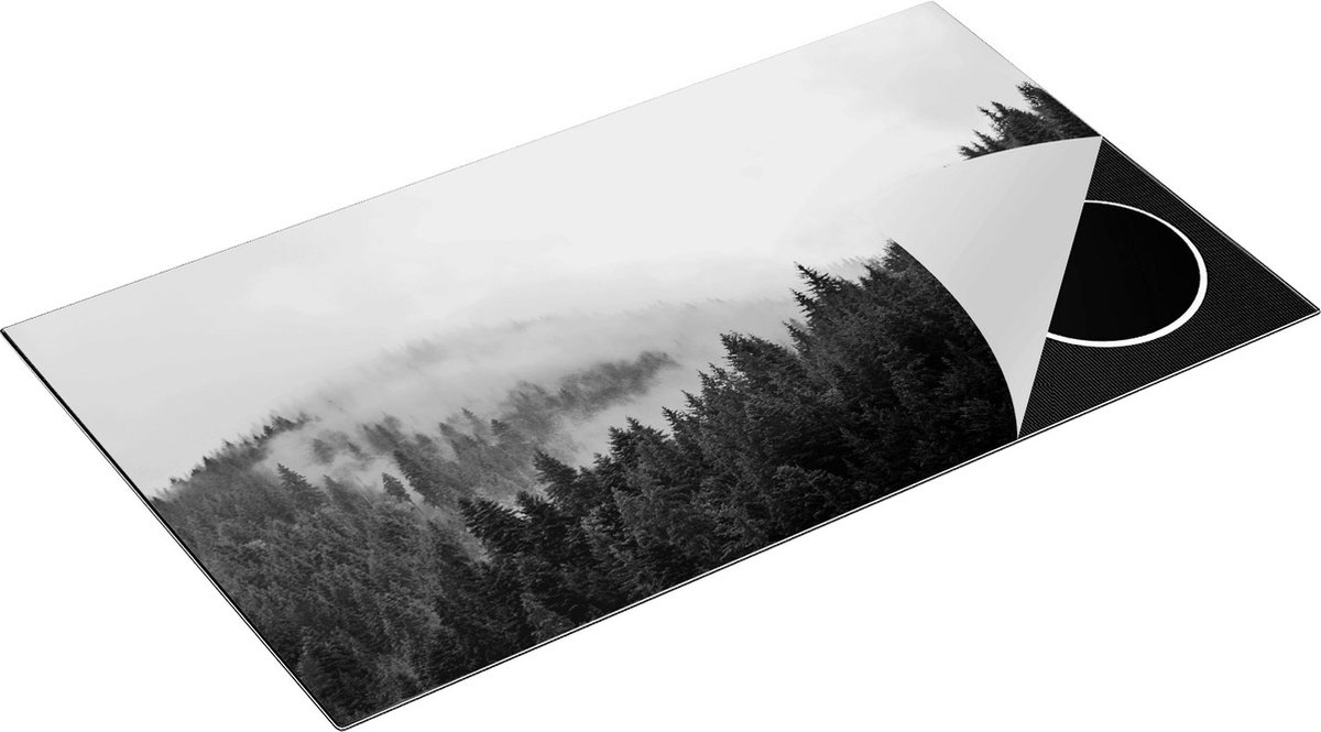 Chefcare Inductie Beschermer Groen Bos met Bomen tijdens de Mist - Zwart Wit - 90x50 cm - Afdekplaat Inductie - Kookplaat Beschermer - Inductie Mat