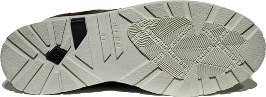 Zool van bruine suède veterboots met Rehab logo en profiel.