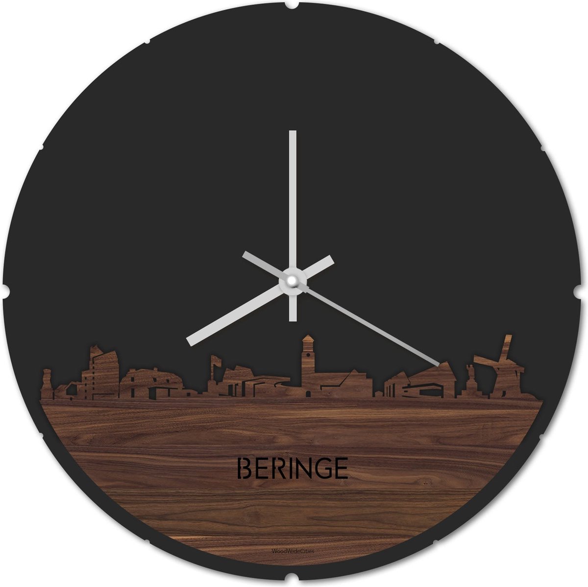 Skyline Klok Rond Beringe Notenhout - Ø 44 cm - Stil uurwerk - Wanddecoratie - Meer steden beschikbaar - Woonkamer idee - Woondecoratie - City Art - Steden kunst - Cadeau voor hem - Cadeau voor haar - Jubileum - Trouwerij - Housewarming -