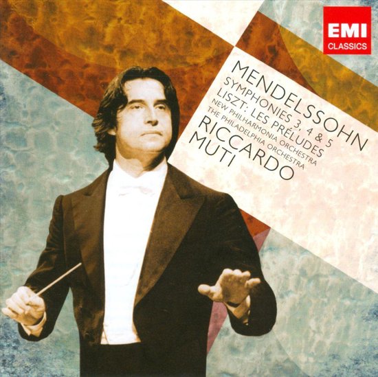 Riccardo Muti in smoking met strik, dirigeert met staf. Cover art 'Mendelssohn: Symphonies 3, 4 & 5'.