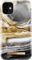 iDeal of Sweden Fashion Apple iPhone 11 Hoesje Outer Space Marble