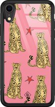 Casimoda® hoesje - Geschikt voor iPhone XR - The Pink Leopard - Luxe Hard Case Zwart - Backcover telefoonhoesje - Roze