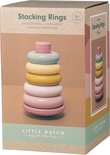 Doos met stapelringen en losse ringen, roze met pastelkleuren. De doos toont een afbeelding van de stapelringenset.