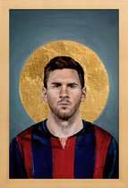 JUNIQE - Poster in houten lijst Football Icon - Lionel Messi -20x30