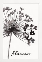 JUNIQE - Poster met houten lijst Flower -13x18 /Wit & Zwart