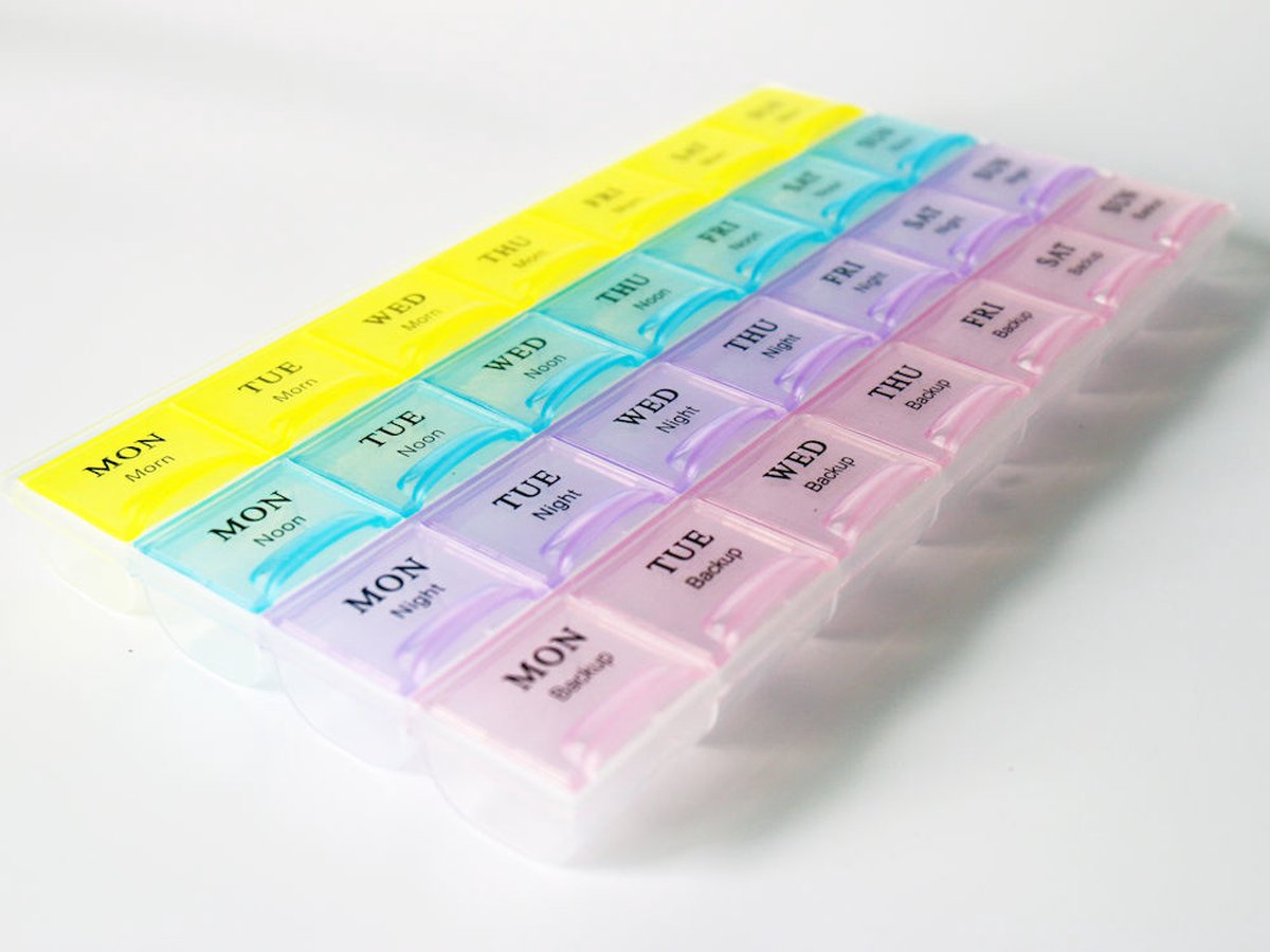 Goedkoopste Decopatent® XL Pillendoos 7 Dagen 4 vakken - Week Pillendoosje met 28 Vakjes (7 Dagen & 4 Dagdelen) - Medicijnen Medicatiedoos