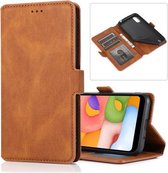 Voor Samsung Galaxy A01 Retro Magnetische Sluiting Horizontale Flip Leren Case met Houder & Kaartsleuven & Fotolijst & Portemonnee (Bruin)