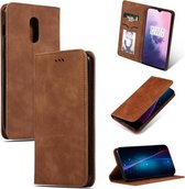 Retro Skin Feel Business Magnetische Horizontale Leren Flip Case voor OnePlus 7 (Bruin)