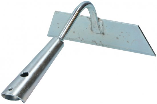 Zilveren hak met een rechthoekig metalen blad en een gebogen metalen handvat.