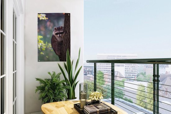 Tuinposter 40x60 cm - Tuindecoratie Wasbeer - Boom - Natuur - Poster voor in de tuin - Buiten decoratie - Schutting tuinschilderij - Tuindoek muurdecoratie - Wanddecoratie balkondoek