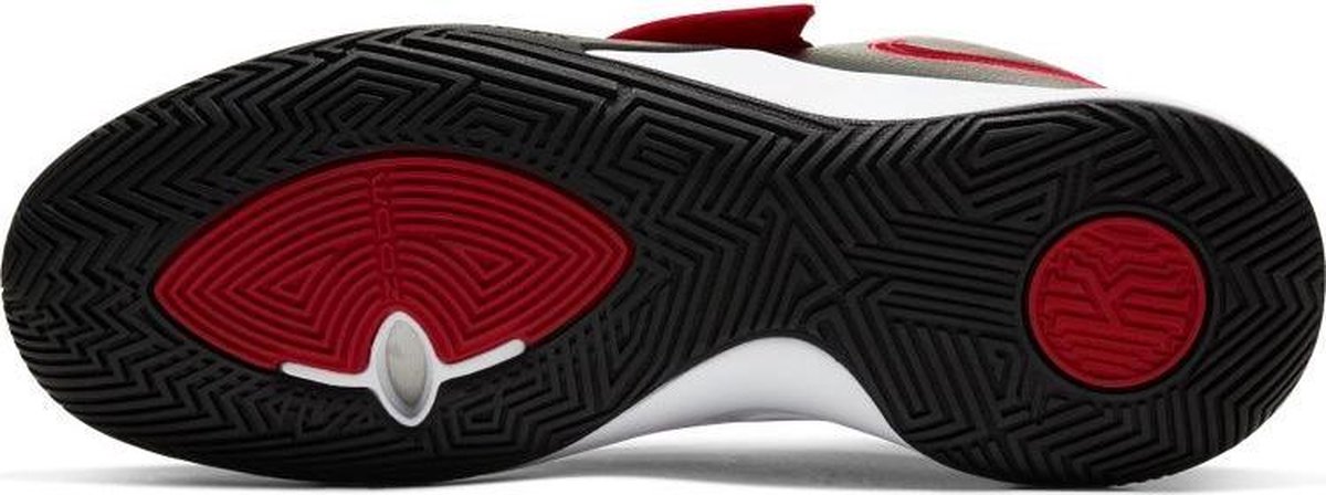 kyrie flytrap 3 siyah