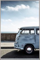 JUNIQE - Poster met kunststof lijst Wolfsburg Surf Blue -20x30 /Blauw