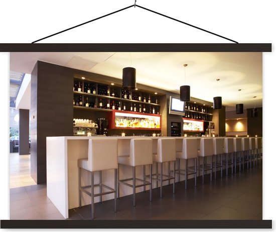 bar lounge moderne avec tabourets de bar blancs commission
