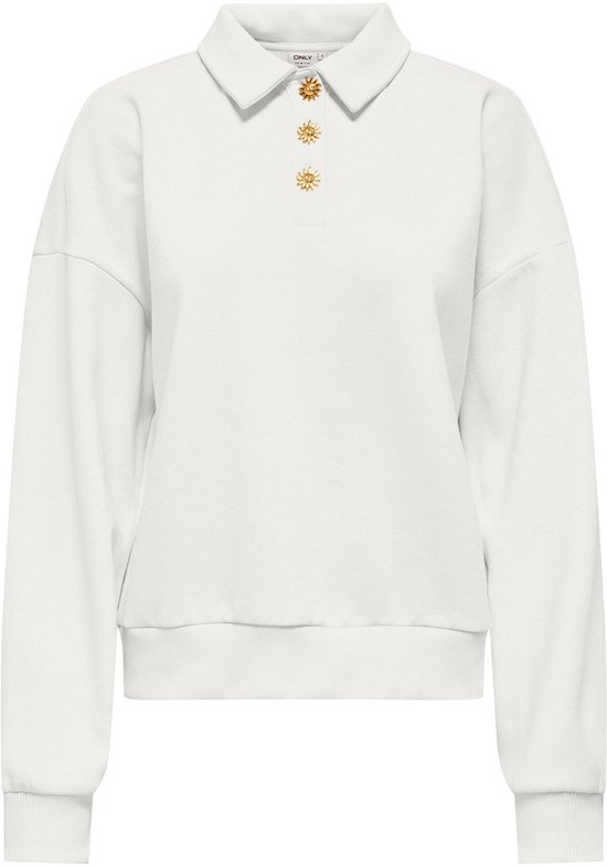 Witte trui met polokraag, drie gouden knopen met zonmotief en lange mouwen.