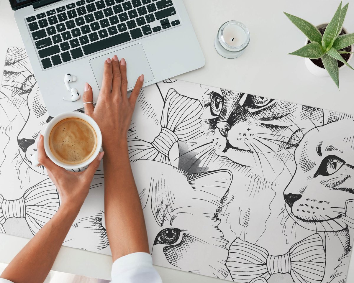 Beschermende mat voor bureau/tafelkleed met katten en strikjes, 100x50 cm