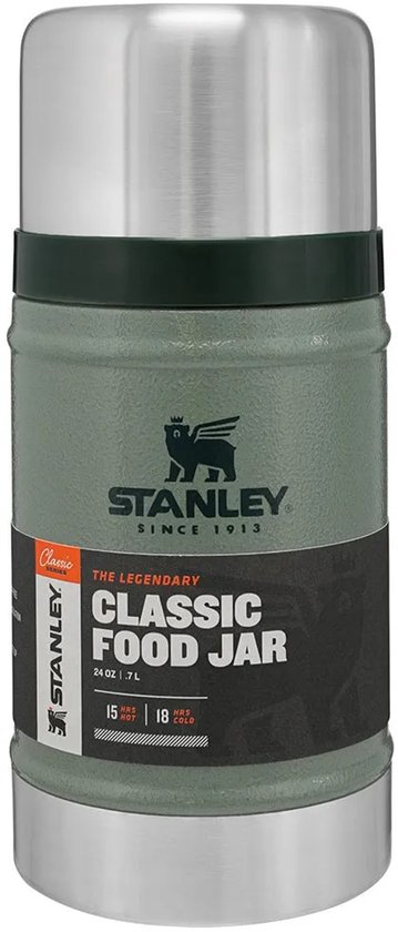 Le pot alimentaire Stanley Classic vert de 0,7 L avec couvercle argenté et bande vert foncé. "THE LEGENDARY CLASSIC FOOD JAR" est écrit sur l'étiquette.